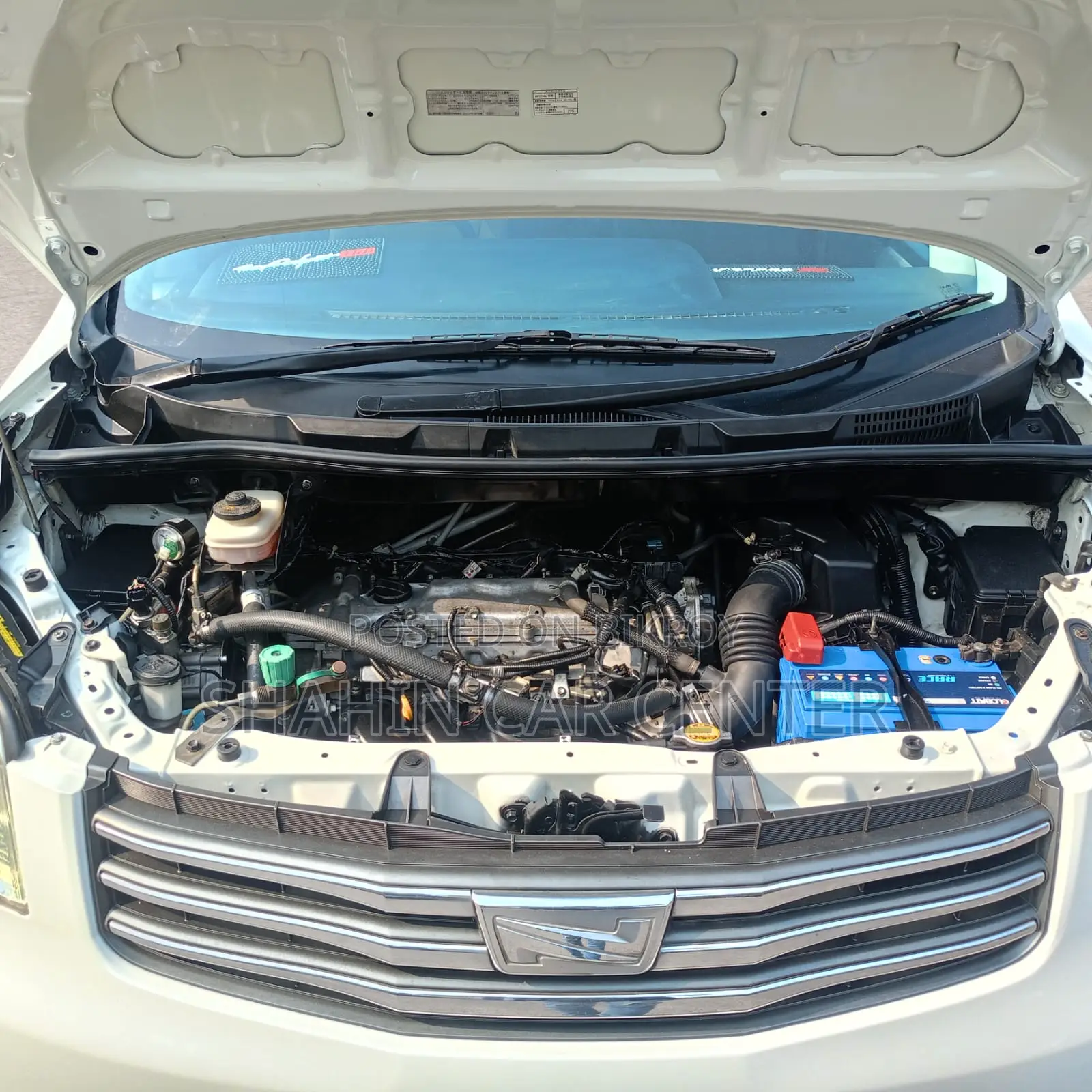 Toyota Noah Push Start 2011
