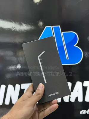 Samsung Galaxy S25 (Brand New)