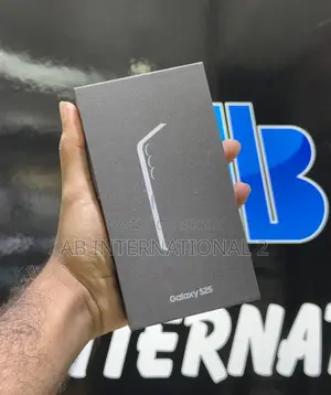 Samsung Galaxy S25 (Brand New)