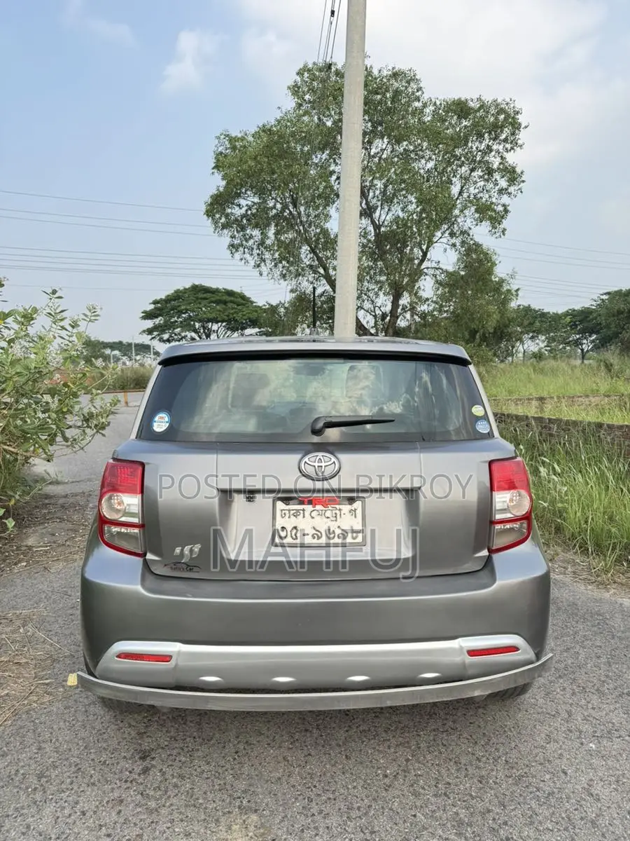 Toyota IST 2008 Gray