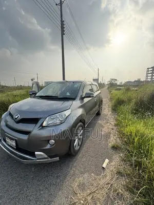 Toyota ist G Push start 2008