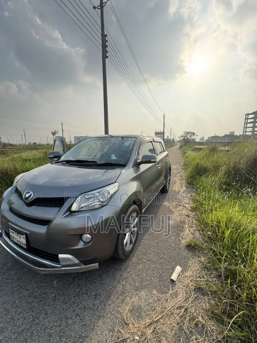 Toyota IST 2008 Gray