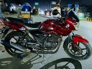 TVS APACHE RTR 150 . 2011