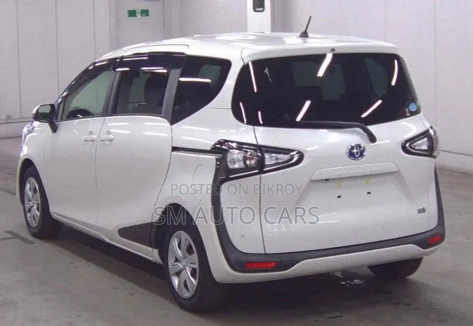 Toyota Sienta Hybrid G Safety Pearl 2021