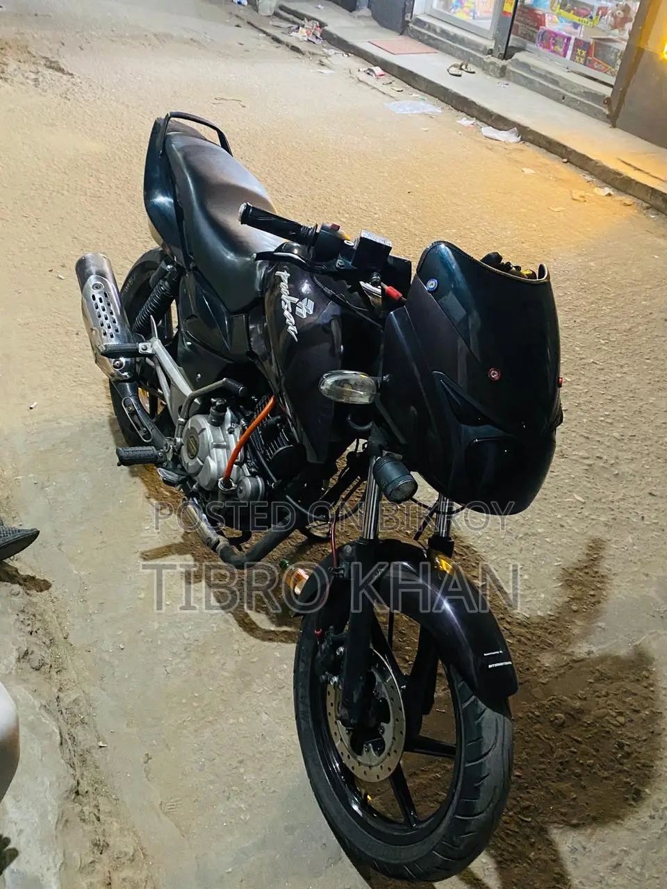 Bajaj Pulsar 150 . 2014