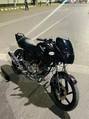 Bajaj Pulsar 150 . 2014