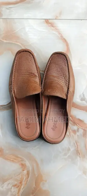 Apex Original Loafer – Size 39 2/3 Days Used Almost New