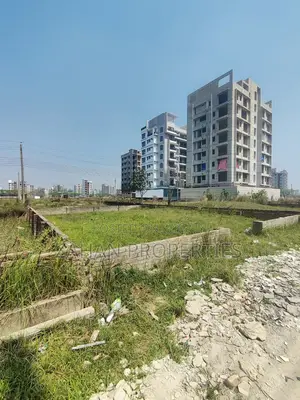 M Block 7.5 Katha North Facing Plot for Sale in Bashundhara R/A