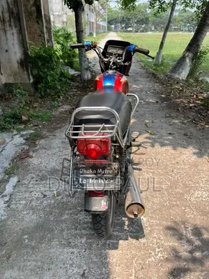 Bajaj Boxer 2006