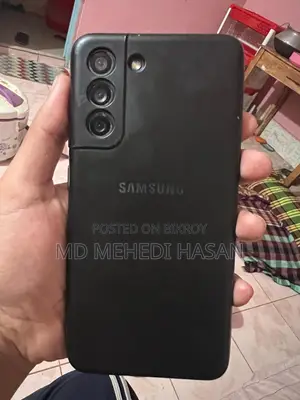 Samsung Galaxy S21 FE 5G . (Used)