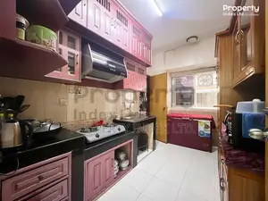 1956 sqft West Facing Apartment for Sale in Sector 3
