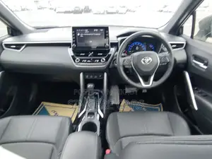 Toyota Corolla Cross Z PKG PENOROMIC 2022