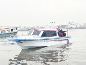 Semi Cabin Cruiser Speed Boat