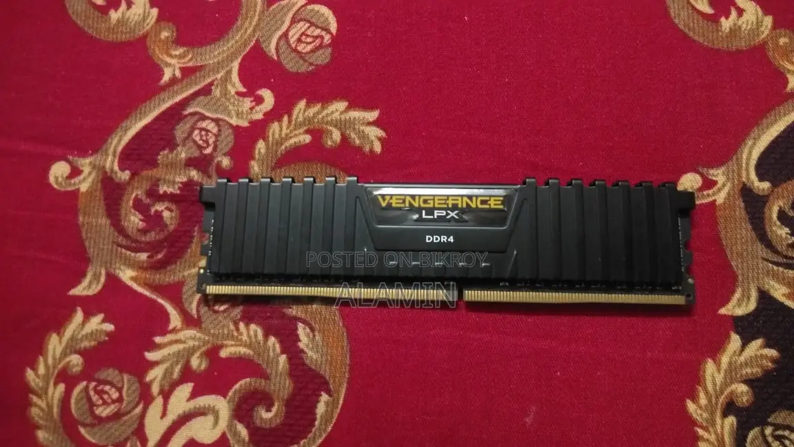 16gb DDR4 RAM Corsair