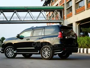 Toyota Prado Land Cruiser TX-L 2018 Black