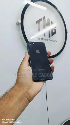 Apple iPhone 8 64GB (Used)