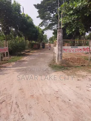 ডুপ্লেক্স বাড়ীর জন্য দক্ষিন মুখী প্লট বিক্রয়