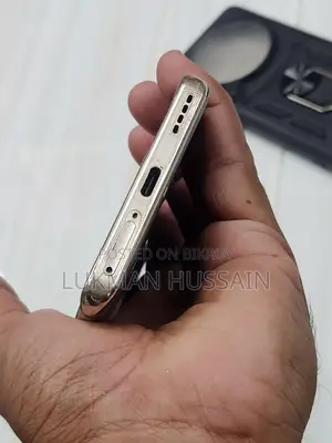 Realme 12 pro+ (ব্যবহৃত)