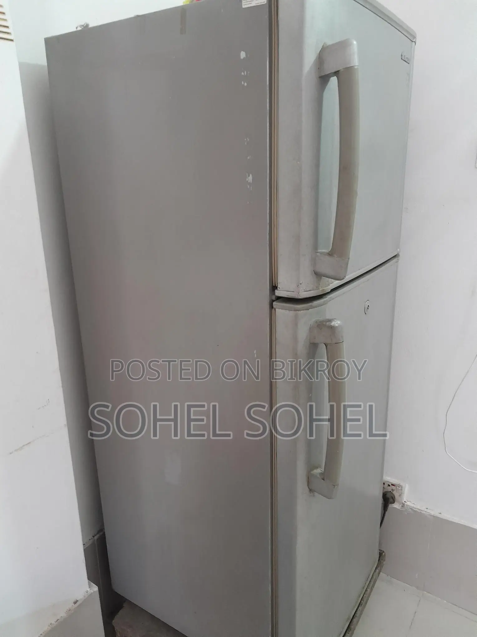 Urgent Fridge for Sale