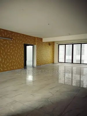 গুলশানে ৪৬০০ বর্গফুট সেমি-ফার্নিশড অফিস স্পেস ভাড়ার জন্য