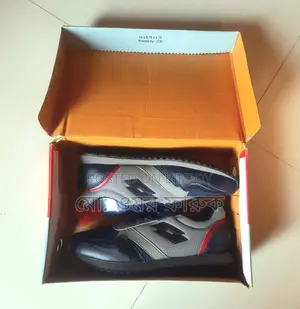 Lotto Heavy Duty Stylish Sneaker