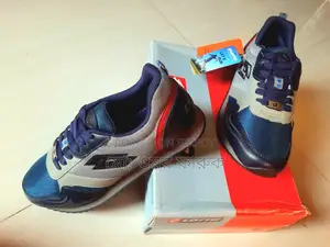 Lotto Heavy Duty Stylish Sneaker