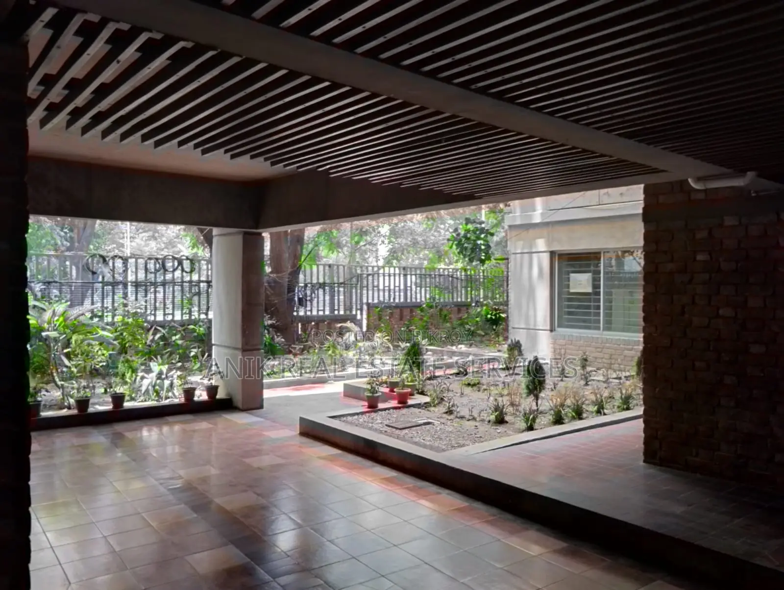 Modern Good Quality Full Farnised Flat Rent At Banani