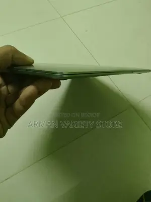 Apple MacBook Air M1 (2020) – Used