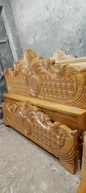 Akashi/Teak Wood Bed – Durable and Stylish Design