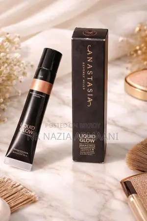liquid Highlighter...dewy makeup look ar jonno