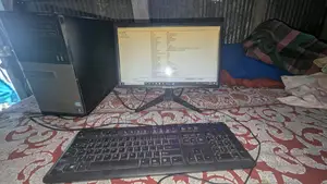 ডেস্কটপ কম্পিউটার i3 প্রসেসর ৬ জিবি র‍্যাম Windows 10