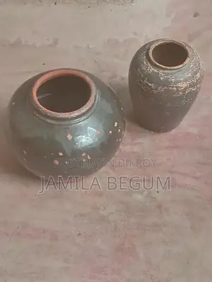 Elegant Vintage Clay Vase Set 2 Pieces