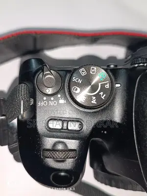 Canon 200 D With 50mm Prime STM Lence