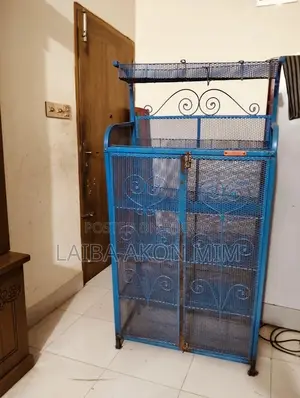একটি খানাডলি বিক্রি হবে
