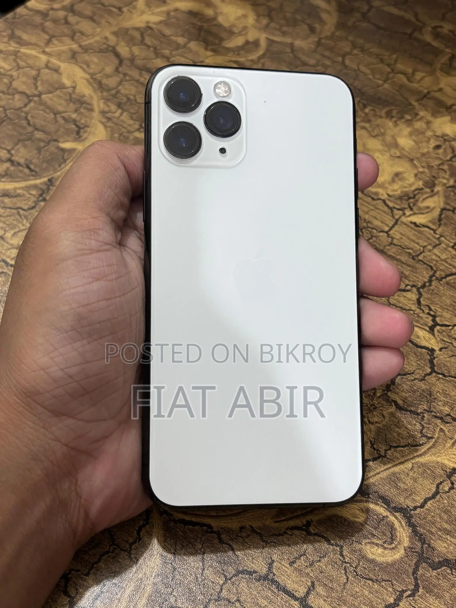 Apple iPhone 11 Pro (Used)