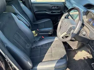 Toyota Esquire GI PREMIUM 2021