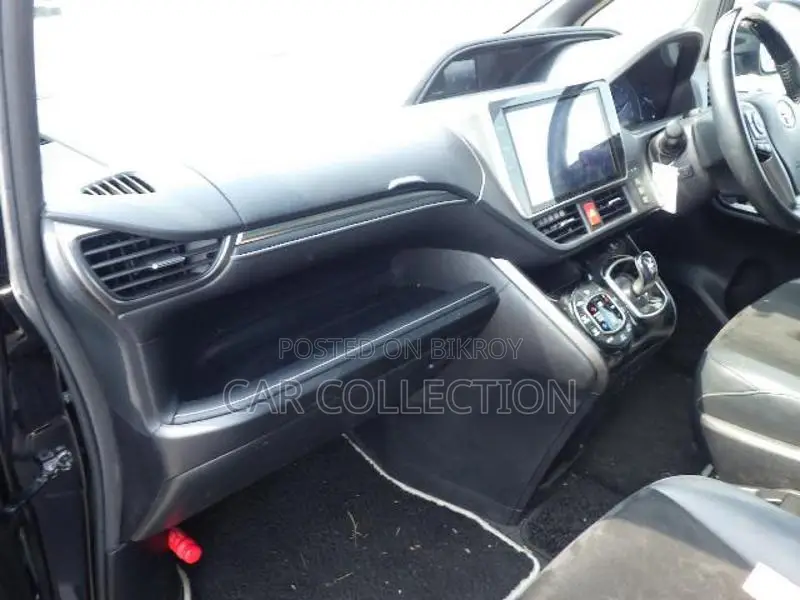Toyota Esquire GI PREMIUM 2021