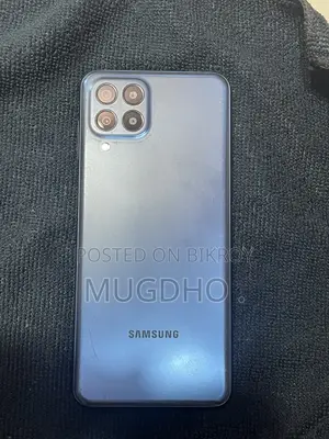 Samsung Galaxy M33 . (Used)