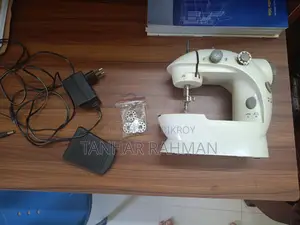 Mini Sewing Machine