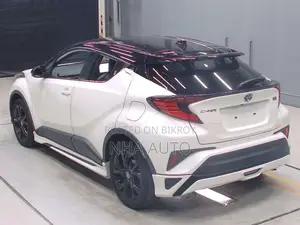 Toyota C-HR MOOD NERO 2021