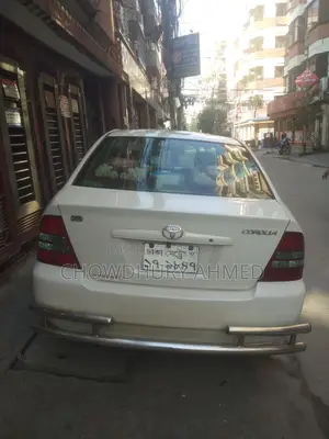Toyota Corolla . 2002