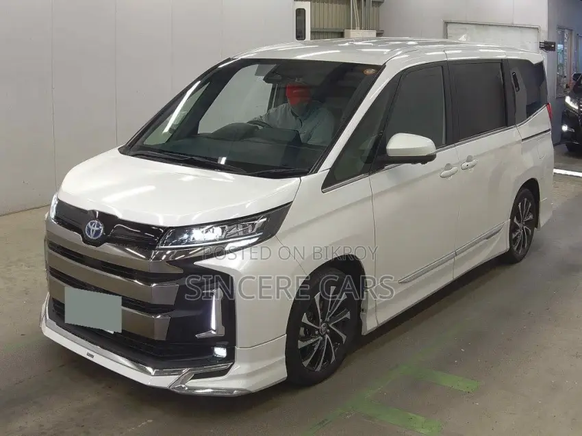 Toyota Noah S-Z HYB 4.5 POINT 2023