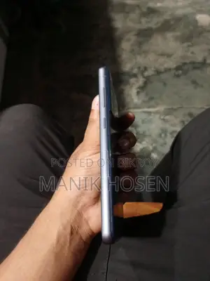 Samsung Galaxy S21 FE 5G . (Used)