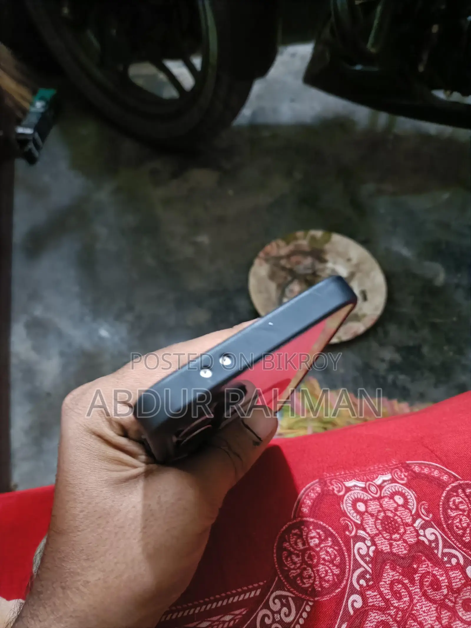 Samsung Galaxy S24 FE . (Used)