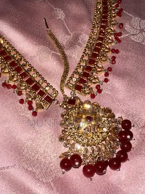 Kundan Jewellery Set