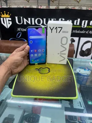 New Vivo Y17 256 GB White