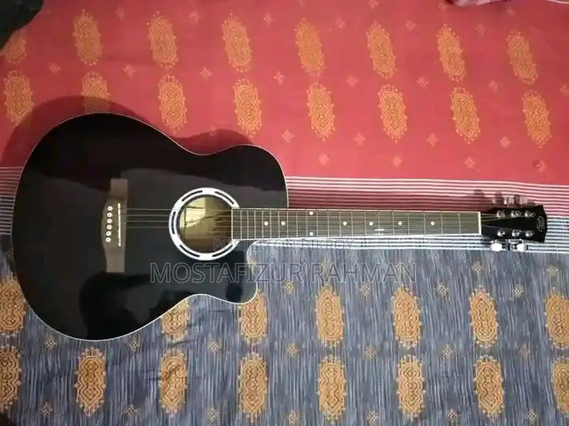 Guitar for sale
