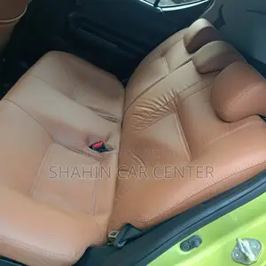 Toyota Aqua New Shape 2015