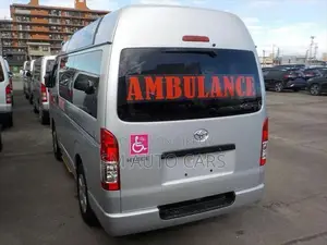 Toyota Hiace Ambulance Highroof 2021