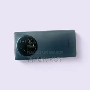 Walton Xanon X90 . (Used)